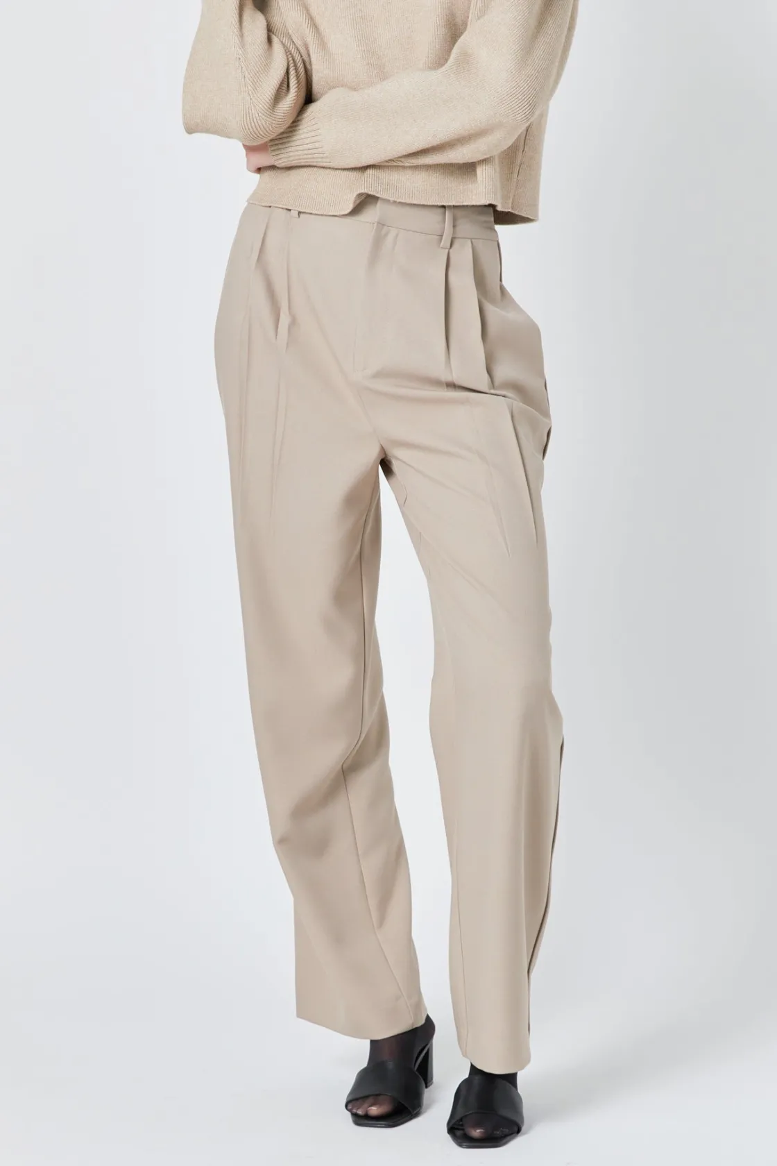 grey_lab__pleated_wide_tr_0.webp GREY LAB Pants | Tops*- Pleated Wide Trousers TAN