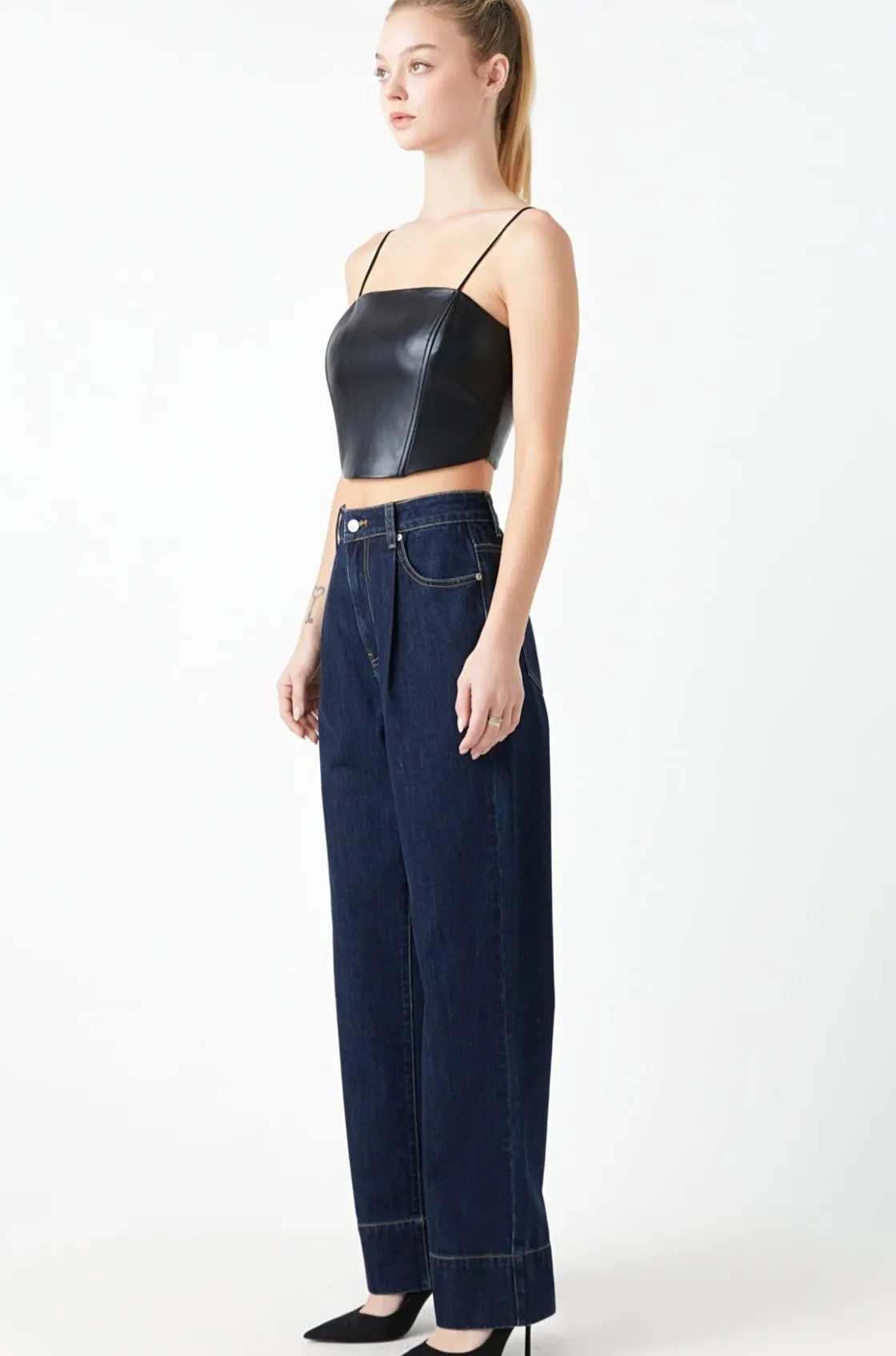grey_lab__pu_corset_top_2.webp GREY LAB Tops*- Pu Corset Top BLACK