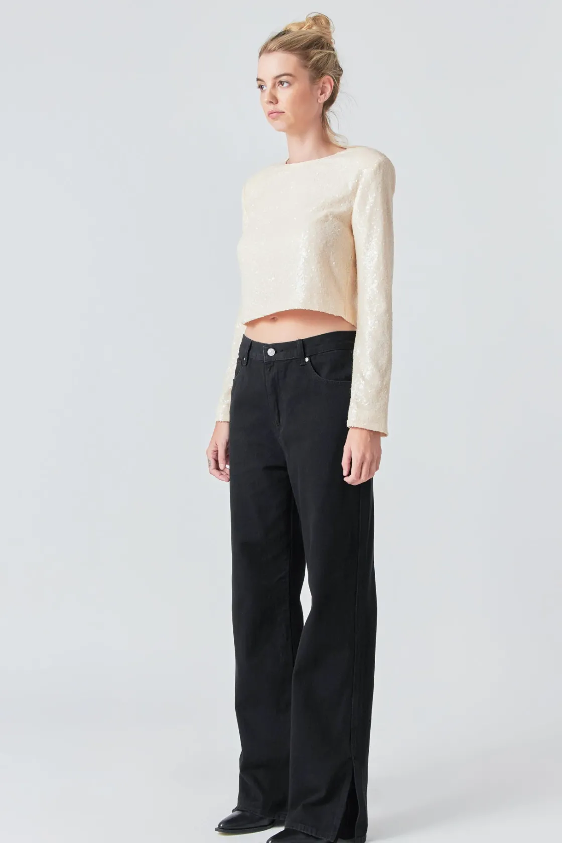 grey_lab__sequin_power_sh_2.webp GREY LAB Tops*- Sequin Power Shoulder Top LIGHTBEIGE