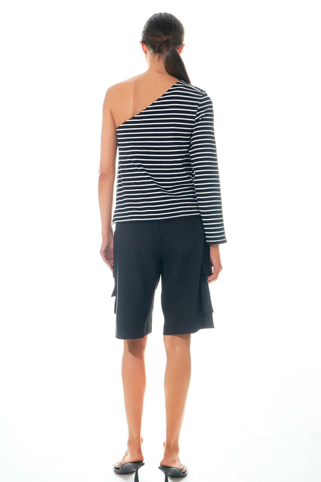 grey_lab__wide_cargo_shor_4.webp GREY LAB Pants | Tops*- Wide Cargo Shorts BLACK